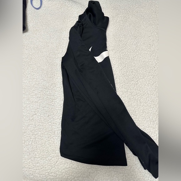 Nike Dri-Fit Sweatshirt - Picture 1 of 3